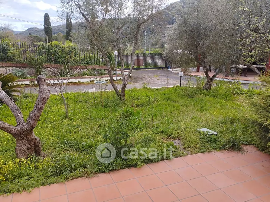 Immagine 7 di Villetta a schiera in vendita  in Contrada Raino a Itri