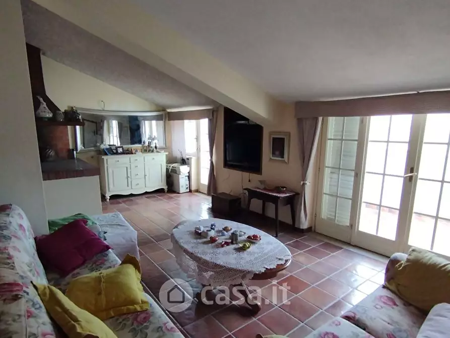 Immagine 8 di Appartamento in vendita  in Via Sant Apollonia 12 a Itri