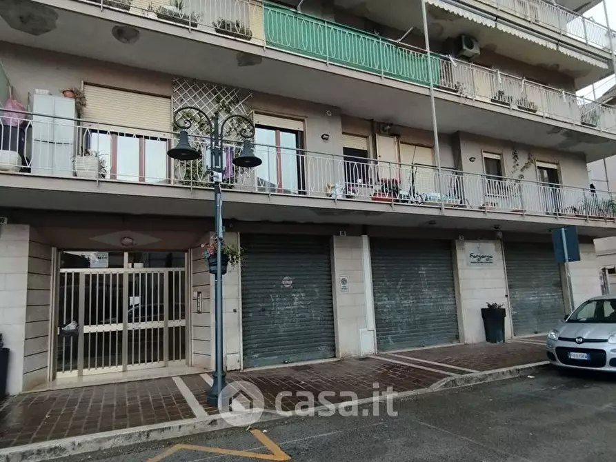 Immagine 26 di Appartamento in vendita  in Via della Repubblica a Itri