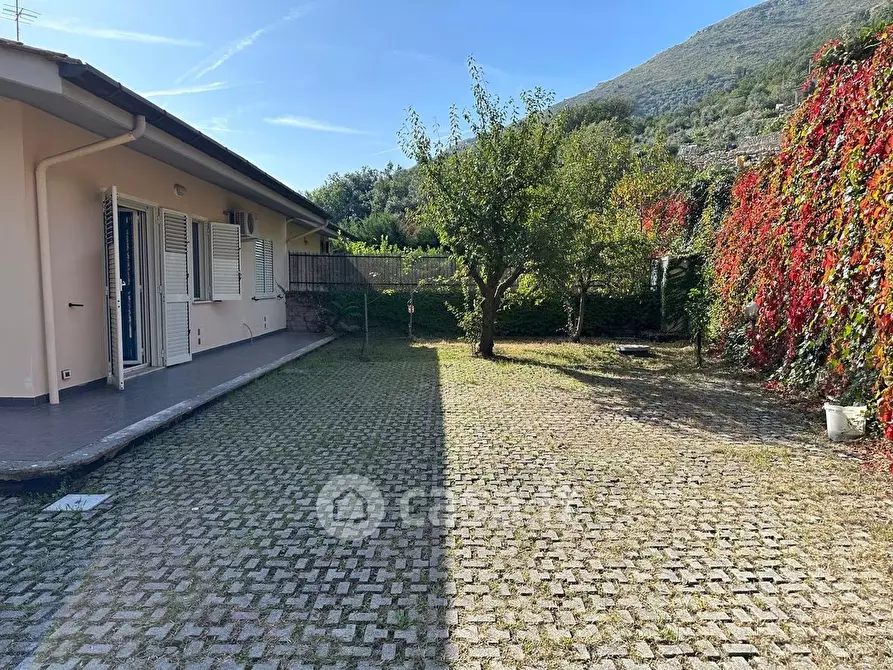 Immagine 5 di Casa bifamiliare in affitto  in Contrada Raino a Itri