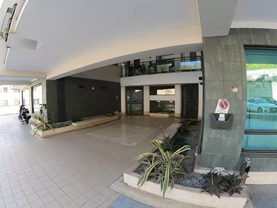 Immagine 4 di Appartamento in vendita  a Cosenza