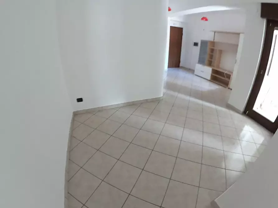 Immagine 14 di Appartamento in vendita  a Cosenza