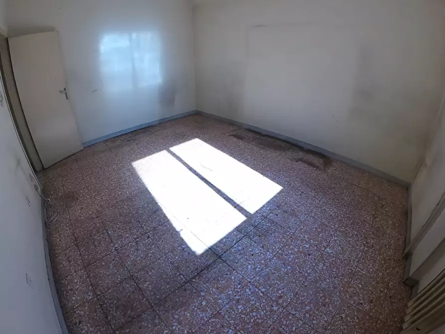 Immagine 17 di Appartamento in vendita  a Cosenza