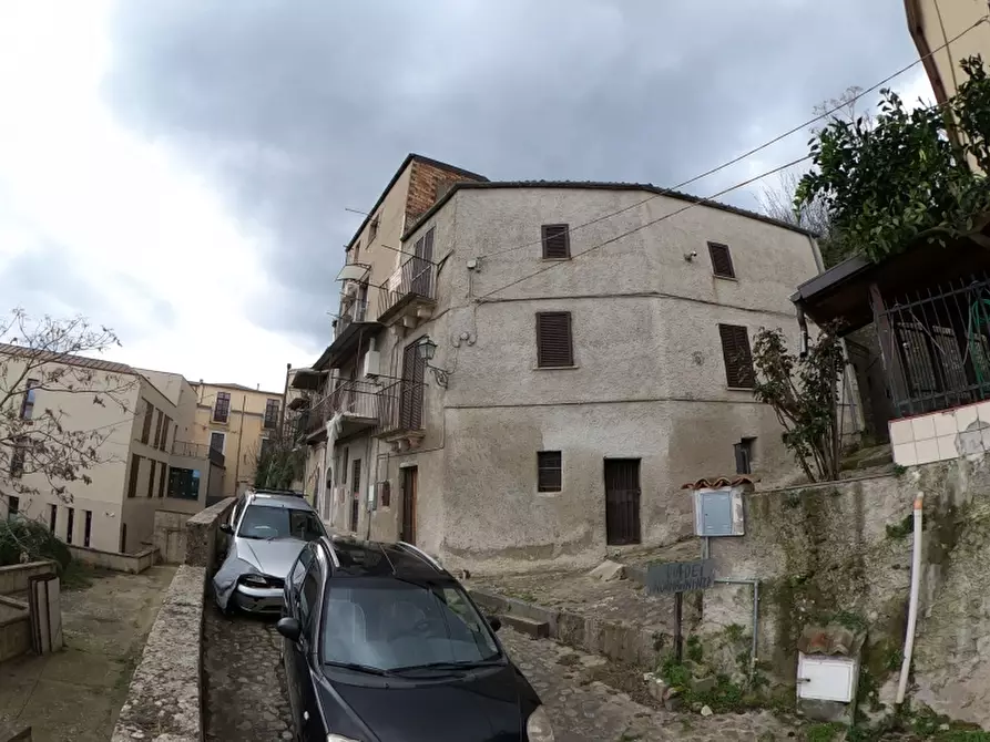 Immagine 3 di Appartamento in vendita  a Cosenza