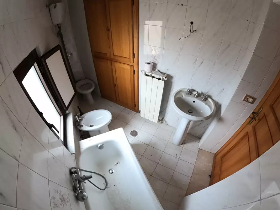 Immagine 16 di Appartamento in vendita  a Cosenza