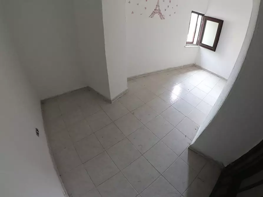 Immagine 11 di Appartamento in vendita  a Cosenza