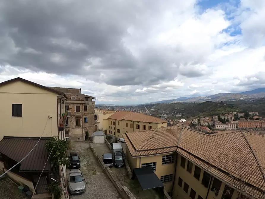 Immagine 5 di Appartamento in vendita  a Cosenza