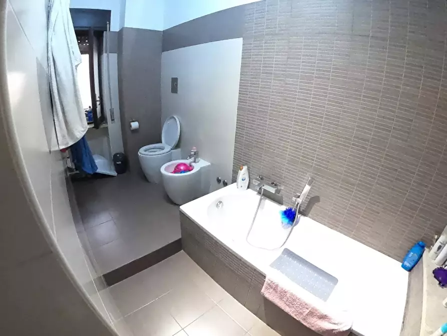 Immagine 16 di Appartamento in vendita  a Cosenza