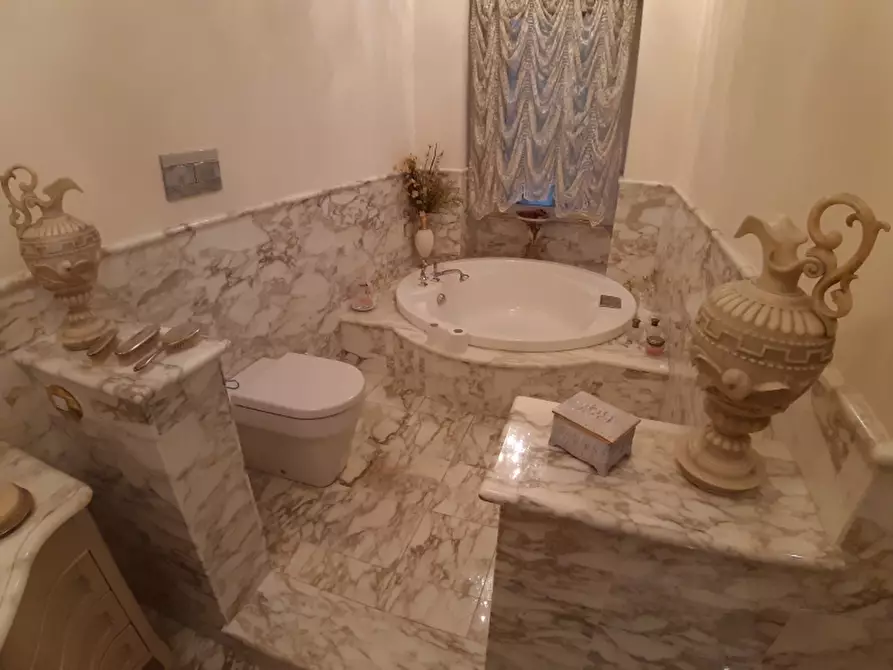 Immagine 14 di Appartamento in vendita  in Corso Giuseppe Mazzini 211 a Cosenza