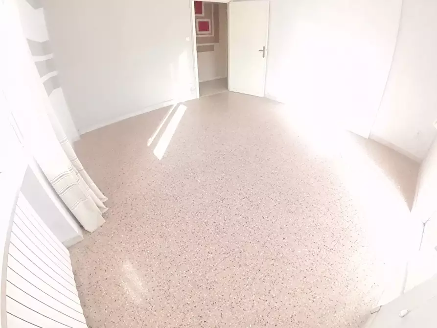 Immagine 28 di Appartamento in vendita  a Cosenza