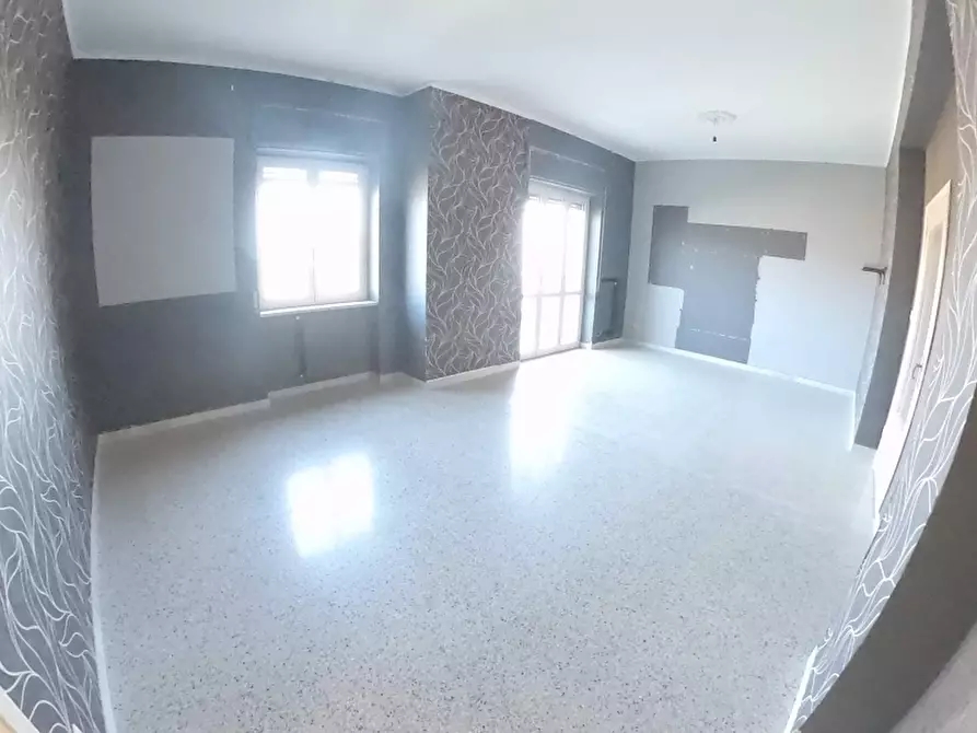 Immagine 10 di Appartamento in vendita  a Cosenza