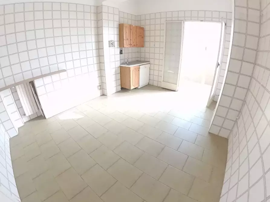 Immagine 14 di Appartamento in vendita  a Cosenza