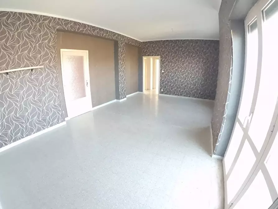 Immagine 11 di Appartamento in vendita  a Cosenza