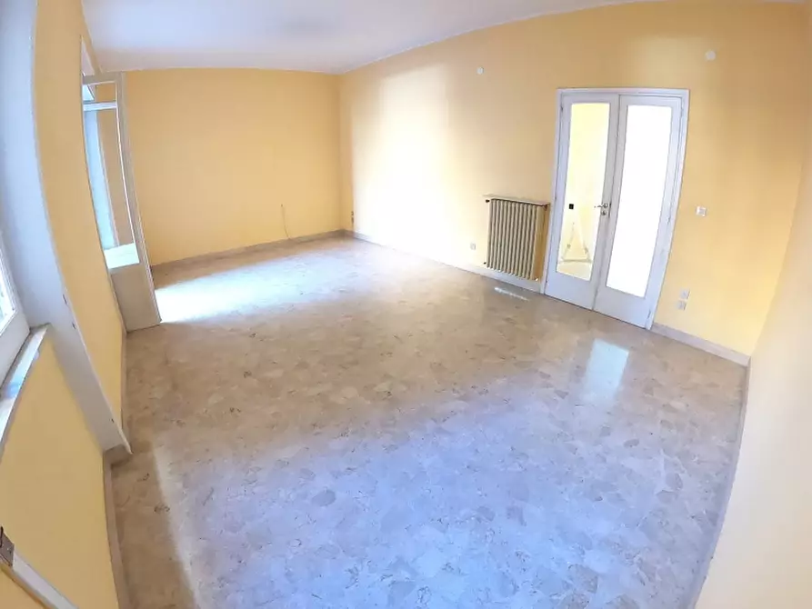 Immagine 13 di Appartamento in vendita  a Cosenza