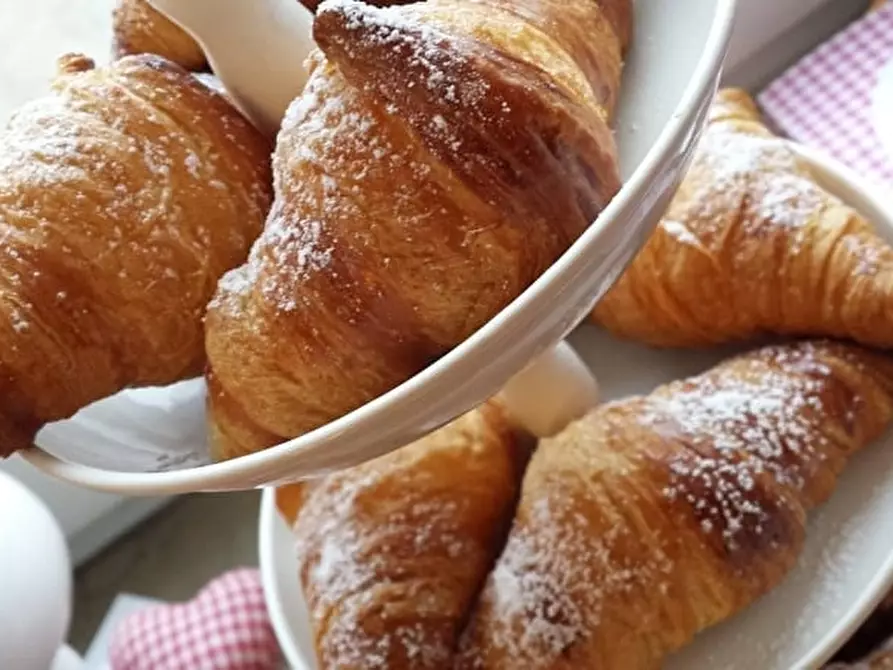 Immagine 1 di Bar / Ristorante in vendita  in viale delle Nazioni 10 a Verona