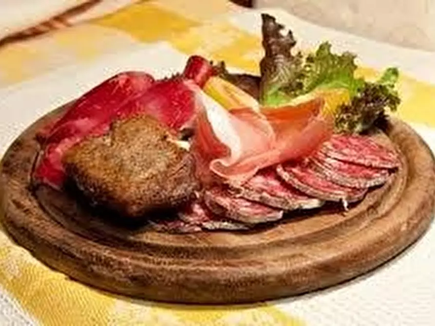 Immagine 4 di Bar / Ristorante in vendita  in VIALE DELLE NAZIONI 10 a Verona