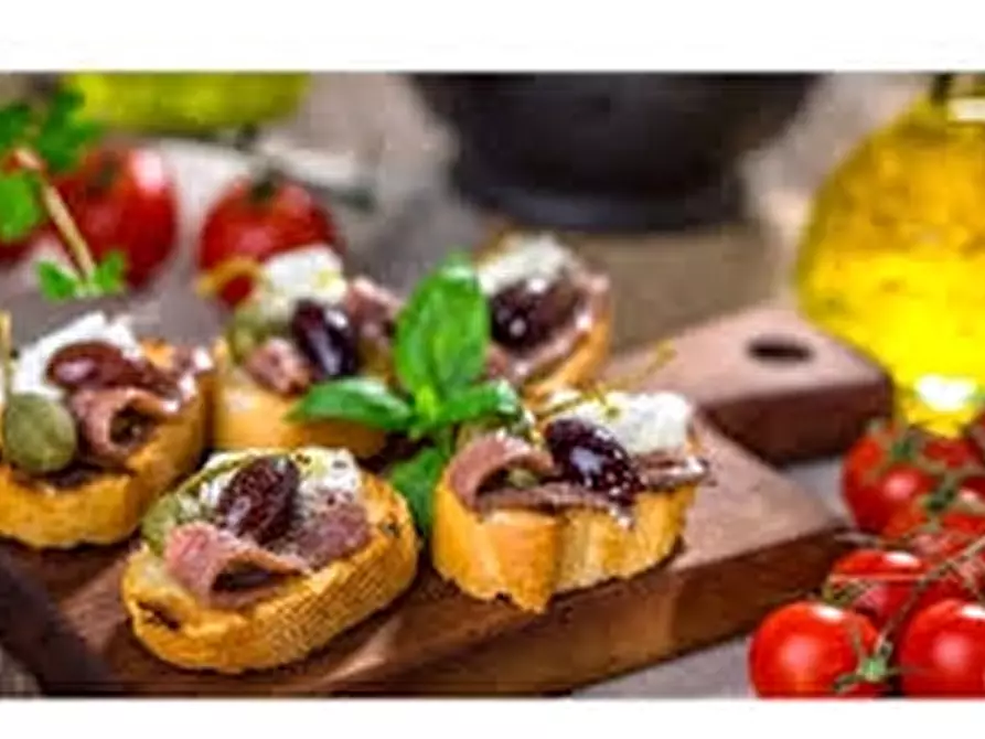 Immagine 2 di Bar / Ristorante in vendita  in via Roma 1 a Mantova