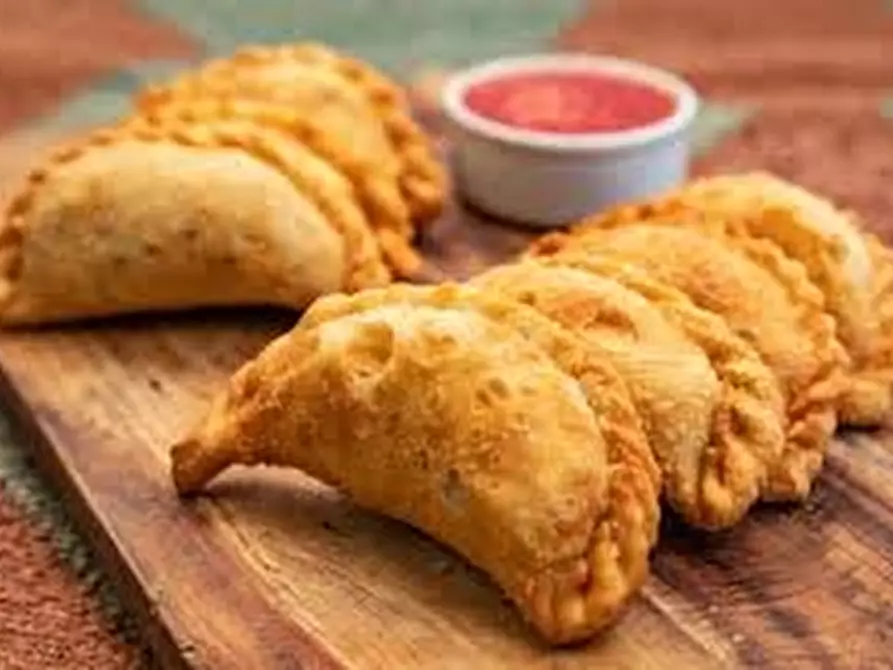 Immagine 4 di Attività commerciale in vendita  in VIALE DELLE NAZIONI 10 a Lazise