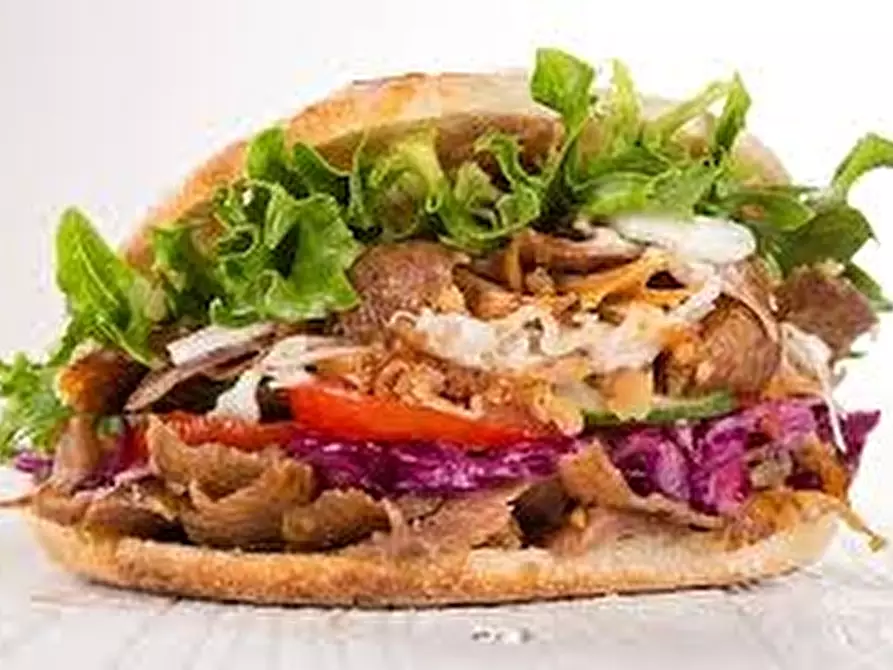 Immagine 8 di Attività commerciale in vendita  in VIALE DELLE NAZIONI 10 a Lazise