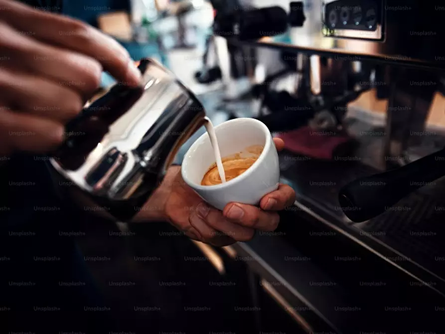 Immagine 9 di Bar / Ristorante in vendita  in viale delle Nazioni a Verona