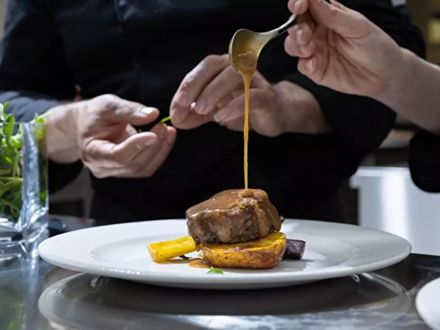 Immagine 5 di Bar / Ristorante in vendita  in VIALE DELLE NAZIONI 10 a Bussolengo