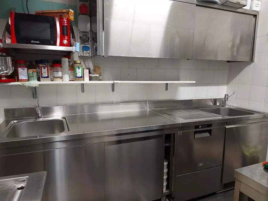 Immagine 6 di Bar / Ristorante in vendita  in VIALE DELLE NAZIONI 10 a Verona