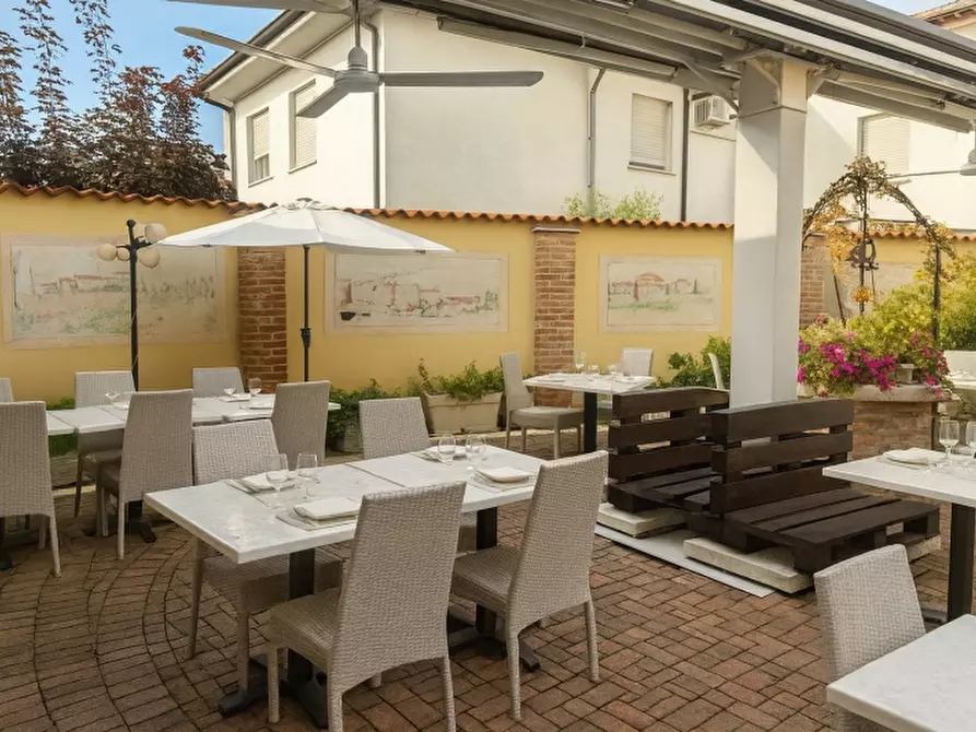 Immagine 4 di Bar / Ristorante in vendita  in VIA rOMA 1 a Verona