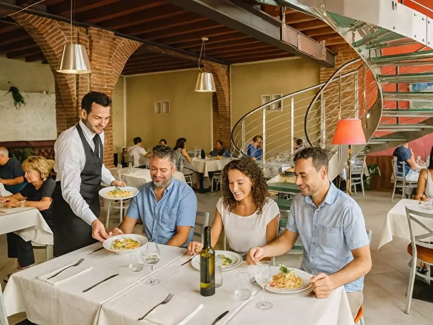 Immagine 10 di Bar / Ristorante in vendita  in VIA rOMA 1 a Verona