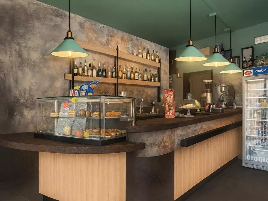 Immagine 3 di Bar / Ristorante in affitto  in VIA ROMA 1 a Mantova