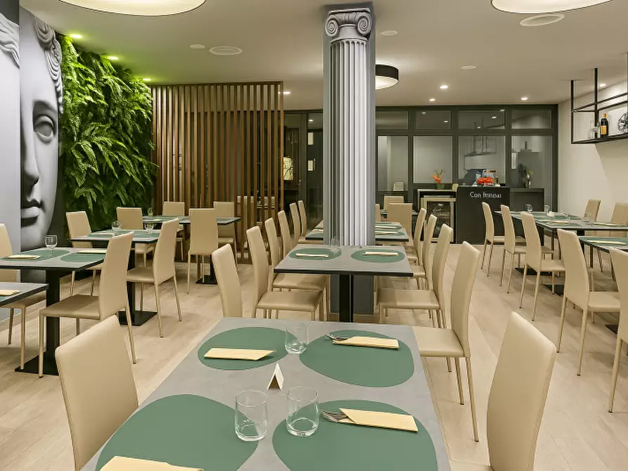 Immagine 1 di Pizzeria / Pub in vendita  in VIA ROMA 1 a Bussolengo