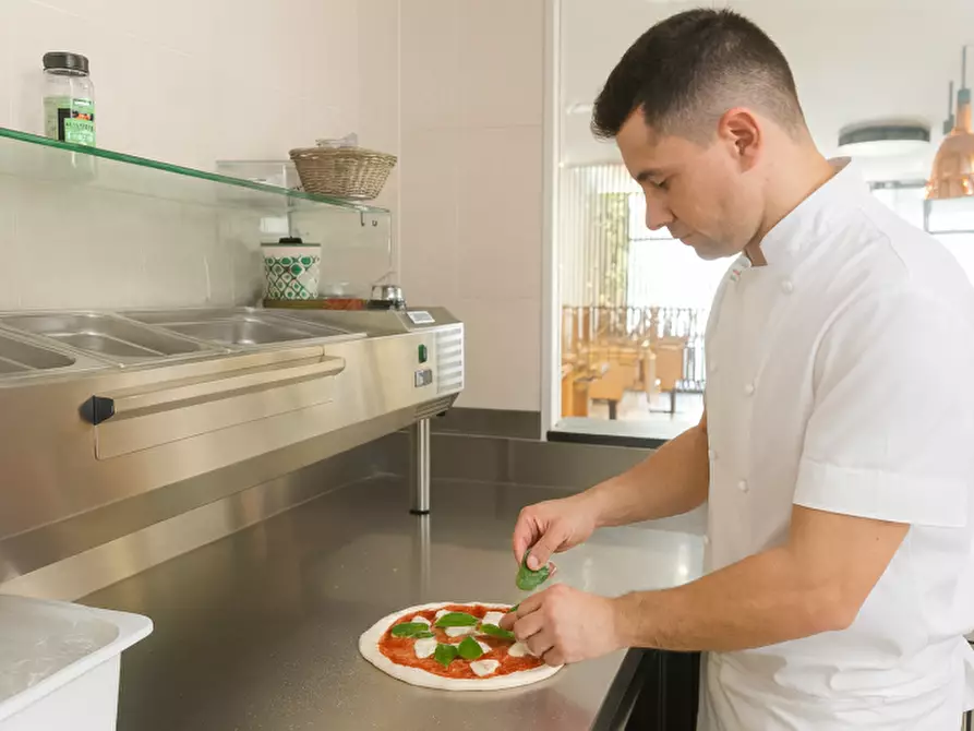 Immagine 8 di Pizzeria / Pub in vendita  in VIA ROMA 1 a Bussolengo