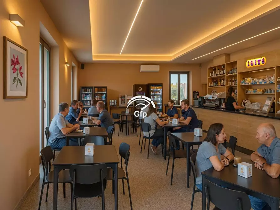 Immagine 13 di Bar / Ristorante in vendita  in VIALE DELLE NAZIONI 10 a Verona