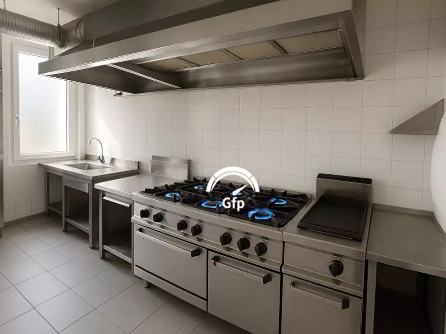 Immagine 3 di Bar / Ristorante in affitto  in VIA ROMA 1 a Mantova