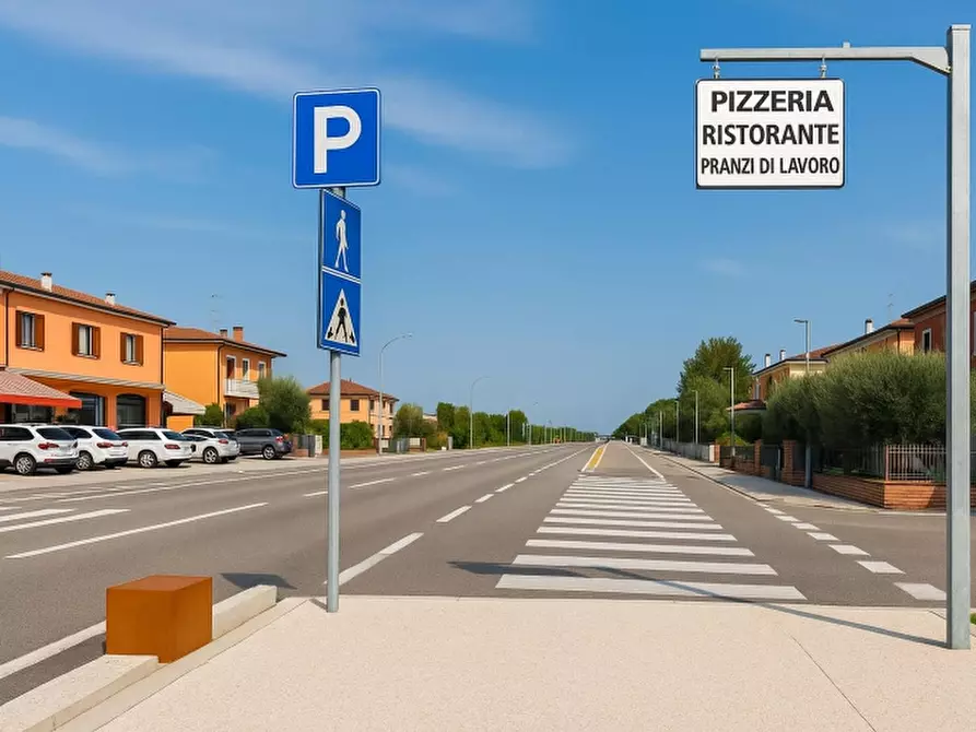 Immagine 8 di Bar / Ristorante in affitto  in VIA ROMA 1 a Mantova