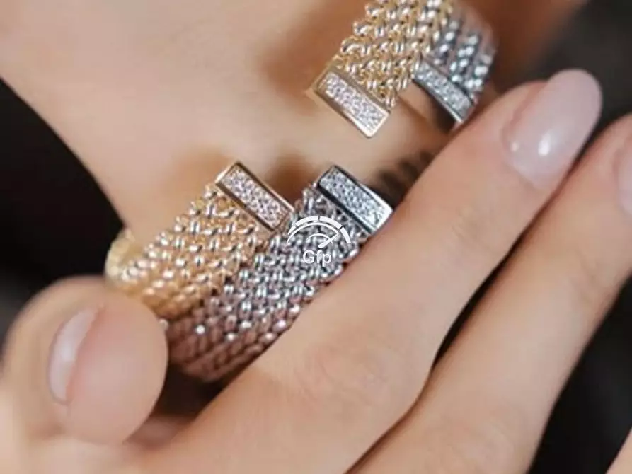 Immagine 3 di Attività commerciale in vendita  in VIA ROMA 1 a Verona