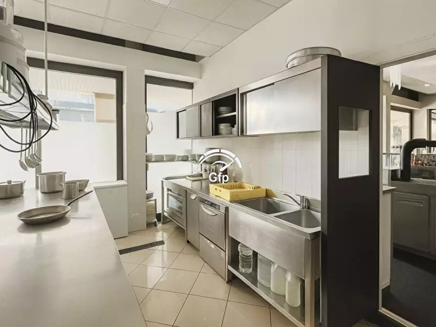 Immagine 17 di Bar / Ristorante in vendita  in VIALE DELLE NAZIONI 10 a Verona