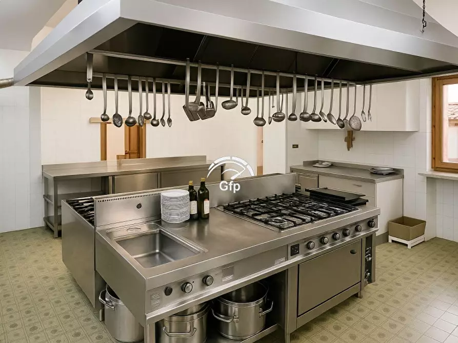 Immagine 2 di Bar / Ristorante in vendita  in VIA ROMA 1 a Sant'anna D'alfaedo