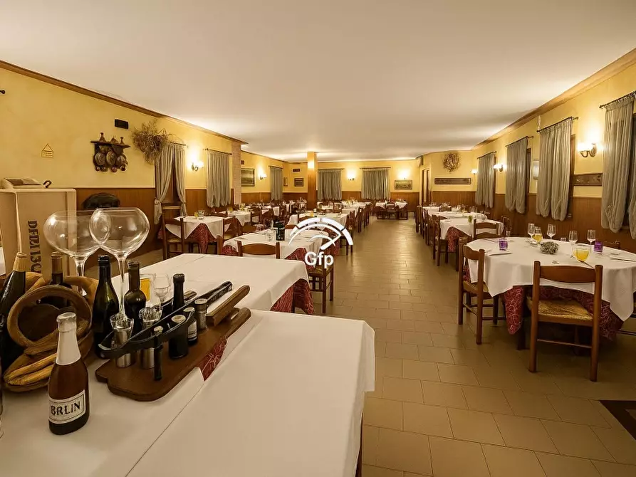 Immagine 3 di Bar / Ristorante in vendita  in VIA ROMA 1 a Sant'anna D'alfaedo