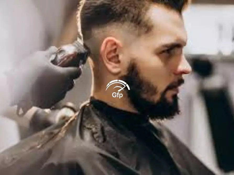 Immagine 7 di Attività commerciale in vendita  in VIA MANTOVA 10 a Verona