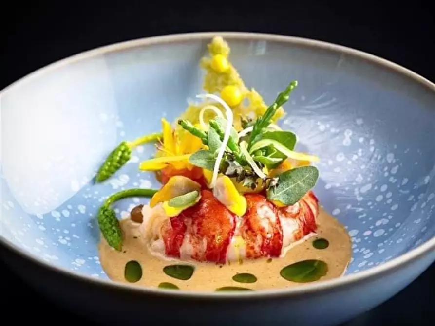 Immagine 6 di Bar / Ristorante in vendita  in viale delle Nazioni 10 a Peschiera Del Garda