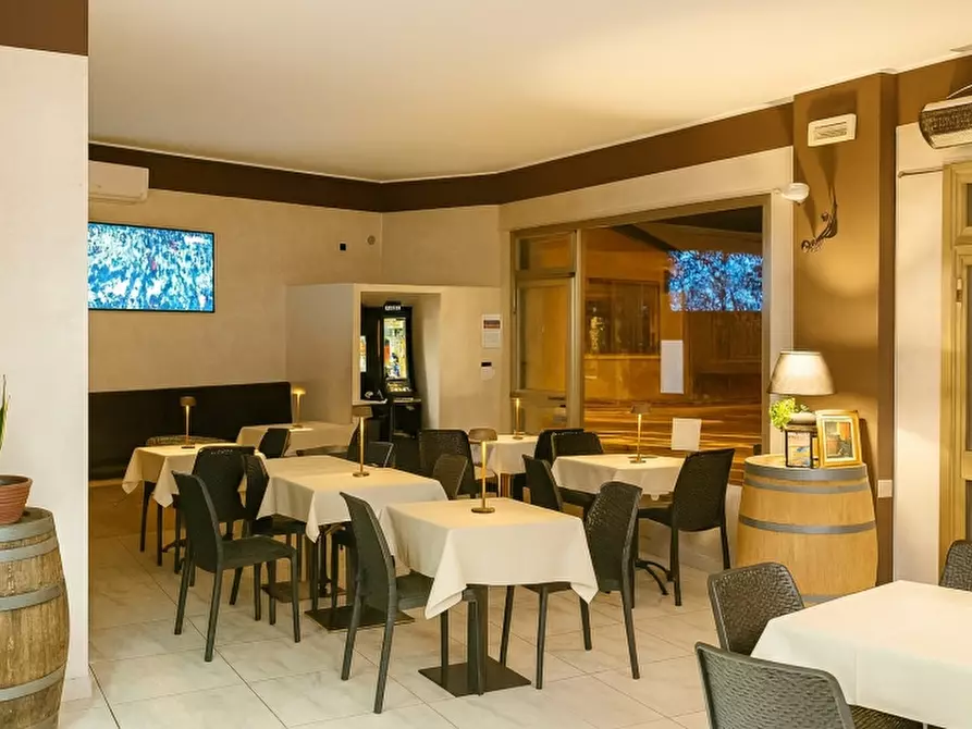 Immagine 2 di Bar / Ristorante in vendita  in VIA MAZZEI 10 a Brescia