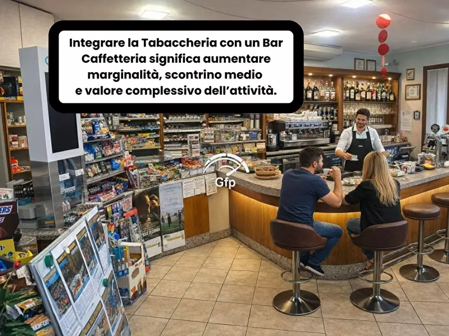 Immagine 5 di Attività commerciale in vendita  in VIA ROMA 5 a Suzzara