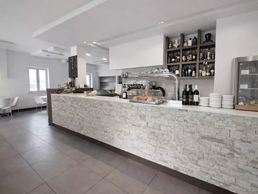 Immagine 4 di Bar / Ristorante in vendita  in VIA ROMA 162 a Verona