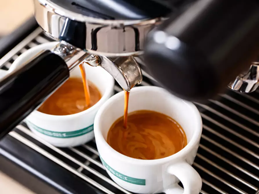 Immagine 2 di Bar / Ristorante in vendita  in VIA PADOVA 5 a Verona