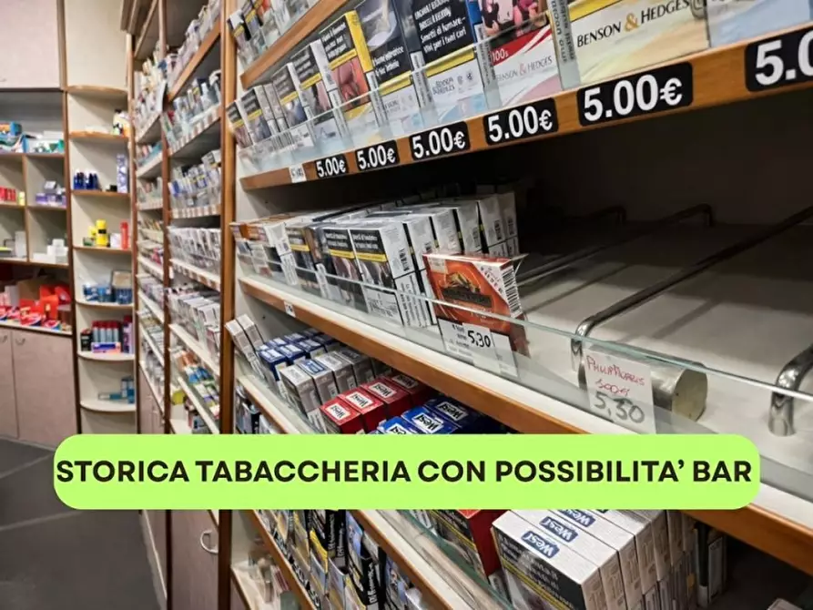 Immagine 1 di Attività commerciale in vendita  in VIA ROMA 5 a Suzzara