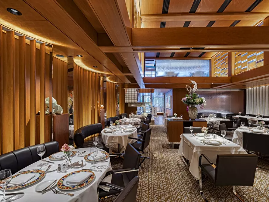 Immagine 1 di Bar / Ristorante in vendita  in VIA ROMA 10 a Verona