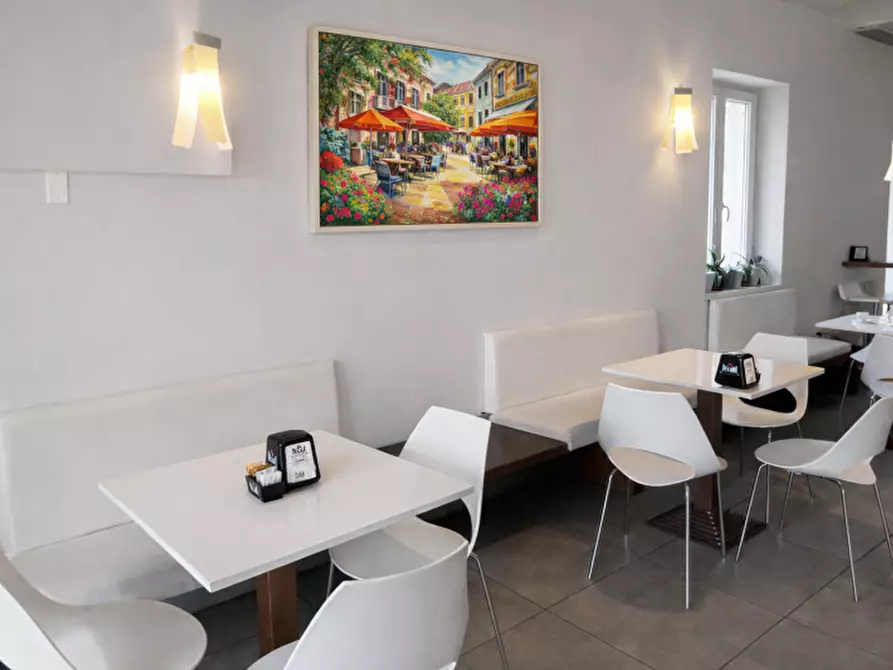 Immagine 4 di Bar / Ristorante in vendita  in VIA ROMA 162 a Verona