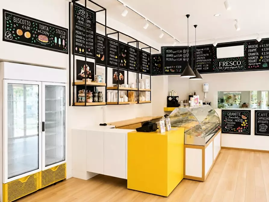 Immagine 5 di Bar / Ristorante in vendita  in viale delle Nazioni a Verona