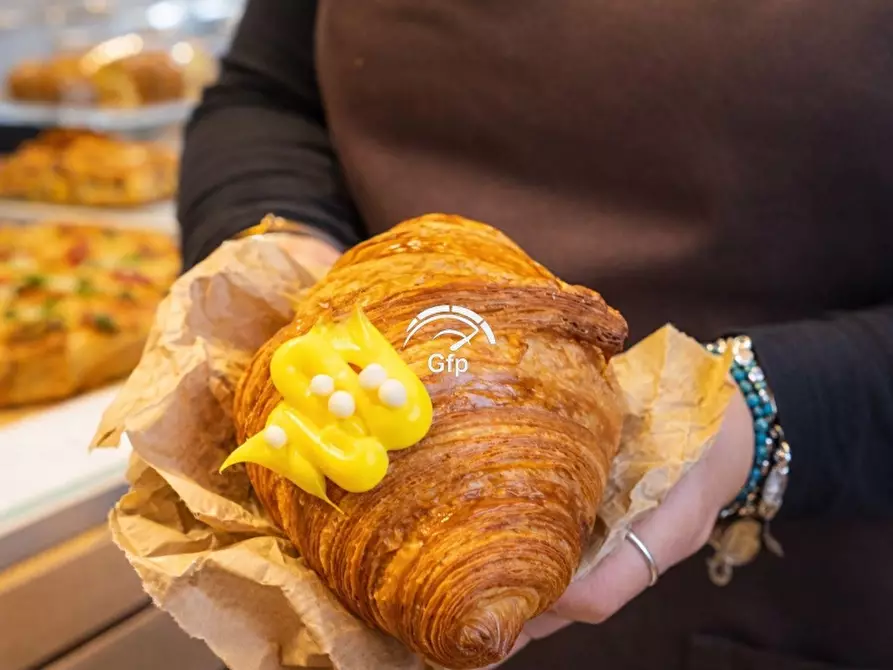 Immagine 13 di Attività commerciale in vendita  in VIA MARZO 10 a Verona