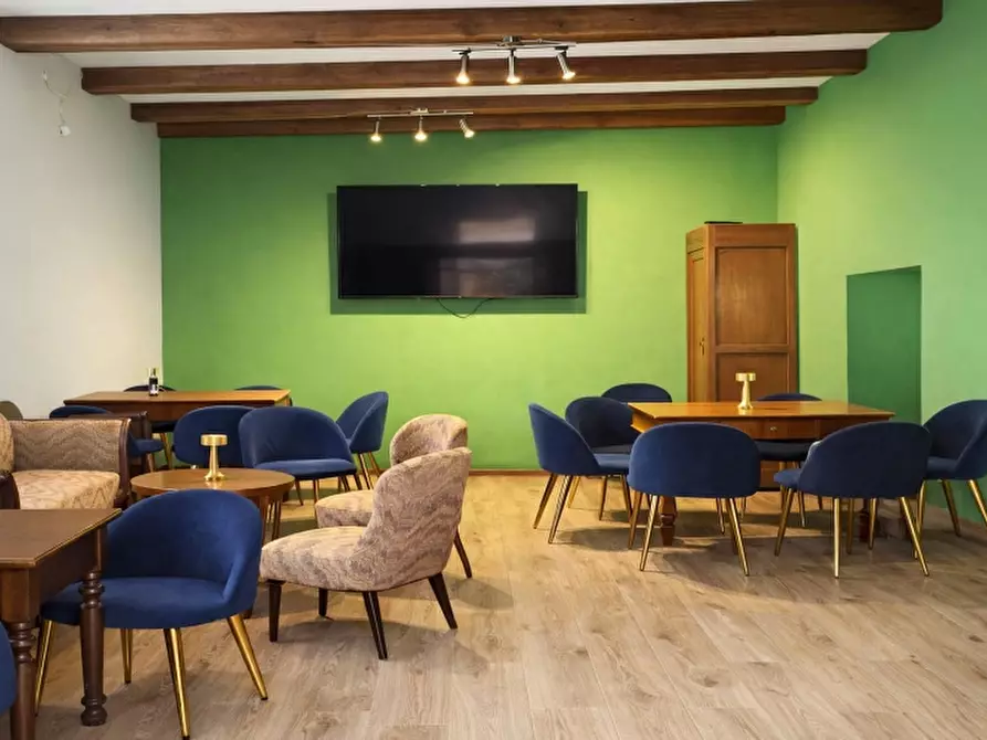Immagine 3 di Bar / Ristorante in vendita  in via ROMA 10 a Verona